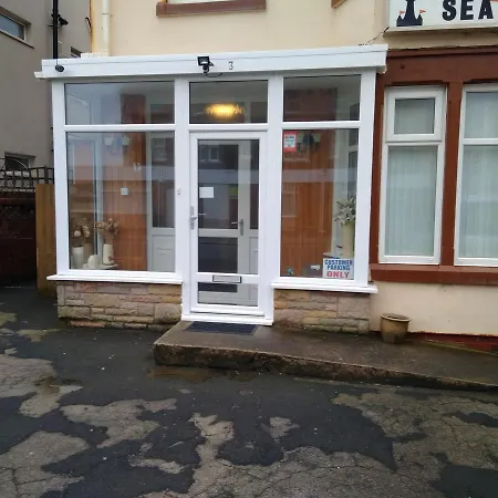 Seaforth Guest House - Pleasure Beach-3